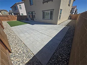 RMR Construction & Remodeling concrete construction, driveways, walkways, retaining walls, pavers, backyard landscaping, backyard remodeling, whole house landscaping