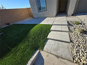 RMR Construction & Remodeling concrete construction, driveways, walkways, retaining walls, pavers, backyard landscaping, backyard remodeling, whole house landscaping